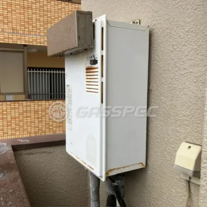施工前の給湯器（SQ245GR）