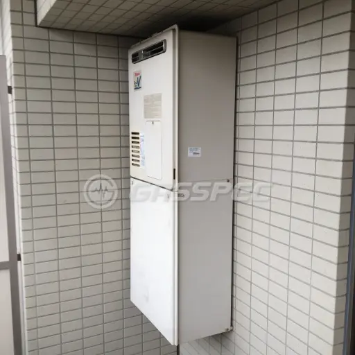 交換前の暖房熱源機（リンナイ RUFH-VD2400AW2-3）