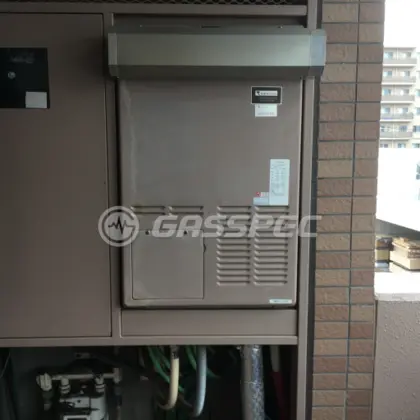 施工前の暖房熱源機（AT-4299ARSAW3Q-F）