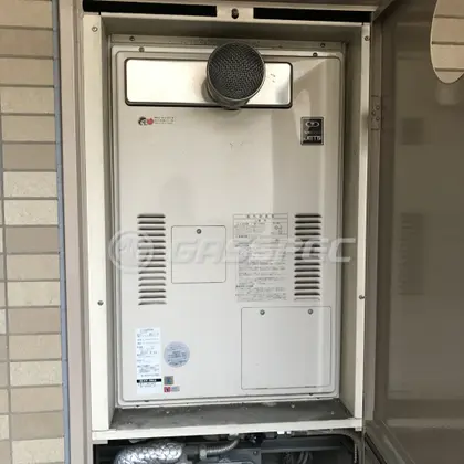 施工前の暖房熱源機（YG2432RT）