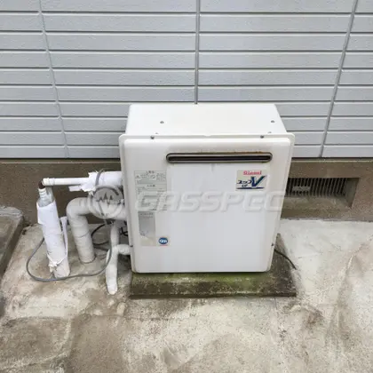 施工前の給湯器（RUF-A2400AG）