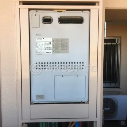 施工前の暖房熱源機（GTH-2413AWXH）