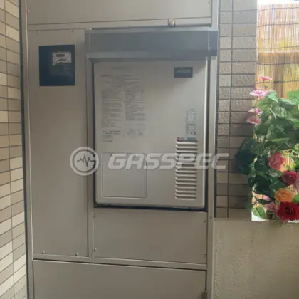 施工前の暖房熱源機（AT-4200ARSSW3Q-56）