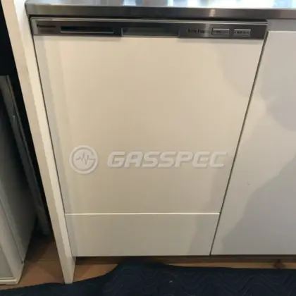 施工前のビルトイン食洗機（NP-P45MD2W）