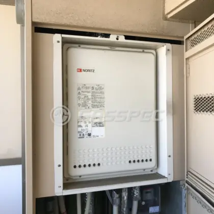 施工前の給湯器（GT-2428SAWX-H BL）
