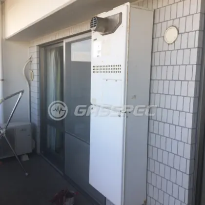 施工前の暖房熱源機（GTH-2413AWXH-T）