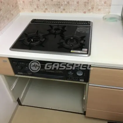 施工前のビルトインガスコンロ（RBG-N31A7GS5R）