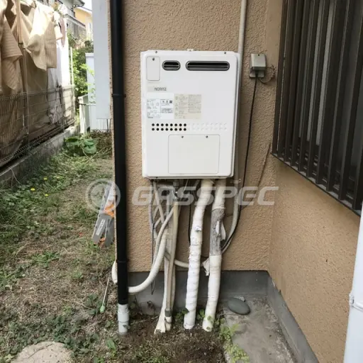 交換前の給湯器（ノーリツ GTH-2427SAWX3H）