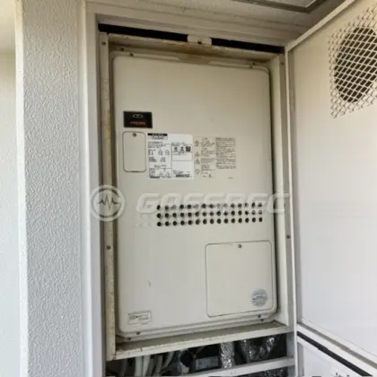 施工前の暖房熱源機（GTH-2434SAWX6H-TB）