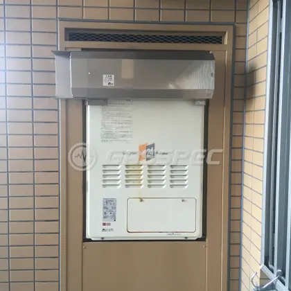 施工前の暖房熱源機（DH-241AWADL）