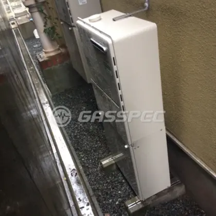 施工後の暖房熱源機（リンナイ RH-101W2-6(A)）