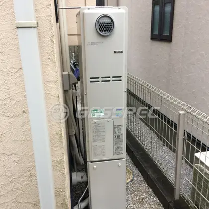 施工後の暖房熱源機（リンナイ RUFH-SE2406AW2-3）