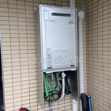 施工後の暖房熱源機（リンナイ RUFH-E2405SAW2-3(A)）