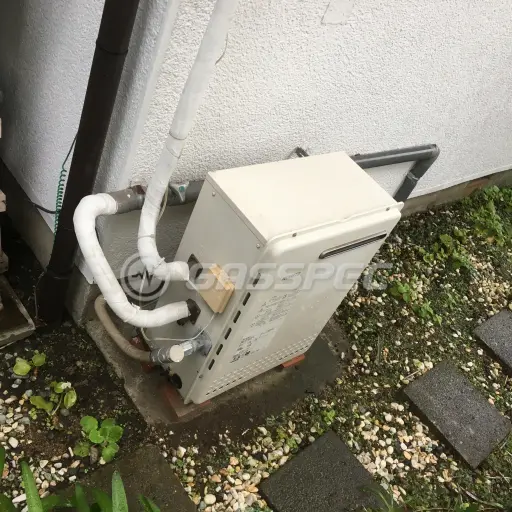 交換前の給湯器（ノーリツ GRQ-2428SAX-1）