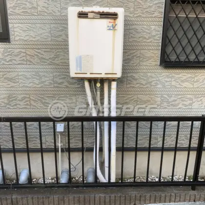 施工前の給湯器（RUF-V2001SAW）