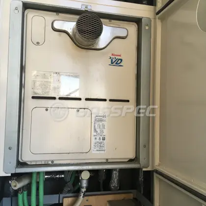 施工前の暖房熱源機（RVD-A2400SAT2-3）
