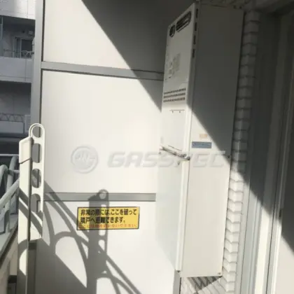 施工前の暖房熱源機（GTH-1613AWXH）