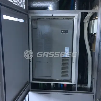 施工前の暖房熱源機（AT4203ARSSW3QU-H）