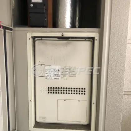 施工前の暖房熱源機（GTH-2417AWX3H-H）