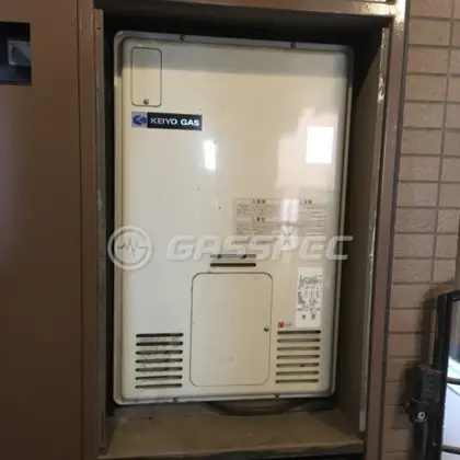 施工前の暖房熱源機（RUFH-2405AU2-3）