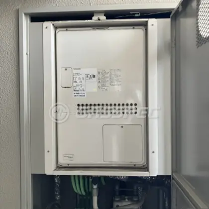 施工前の暖房熱源機（GTH-2434AWX3H-TB）