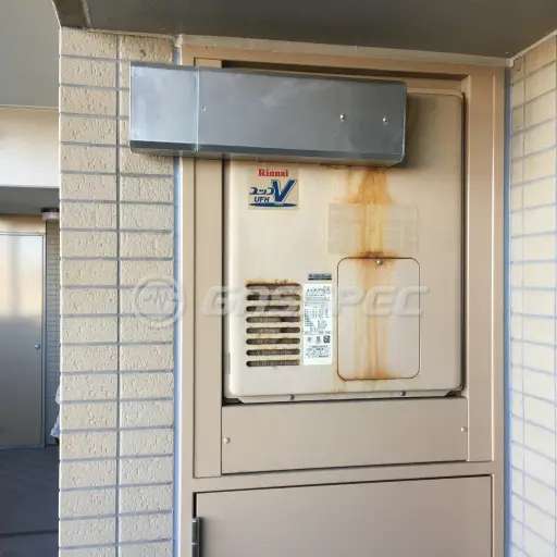 交換前の暖房熱源機（リンナイ RUFH-VD2400SAA2-3）