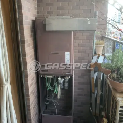 施工前の暖房熱源機（RUFH-2405AA2-3）