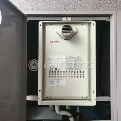 施工前の給湯器（GQ-1627AWX-T）