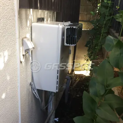 施工後の給湯器（リンナイ RUF-A2005SAW(A)）