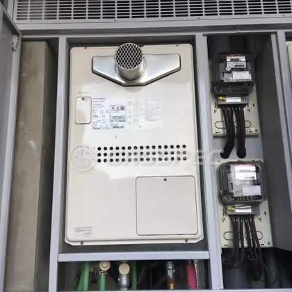 施工前の暖房熱源機（GTH-2434AWX3H-T）