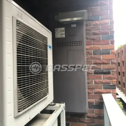 施工前の暖房熱源機（GTH-2434AWX6H-L）