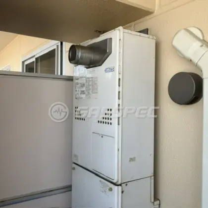 施工前の暖房熱源機（GTH-C2436SAWX3H-T）