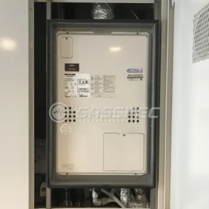 施工前の暖房熱源機（GTH-C2440SAWX6H-H）