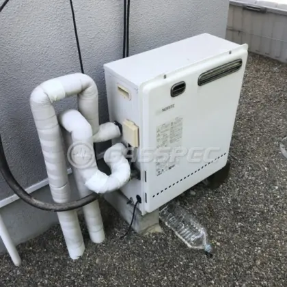 施工前の給湯器（GRQ-2027SAX）