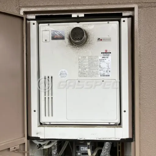 交換前の給湯器（パーパス GH-167AAT-1R）