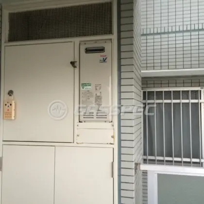 施工後の給湯器（リンナイ RUX-VS1616W-E）