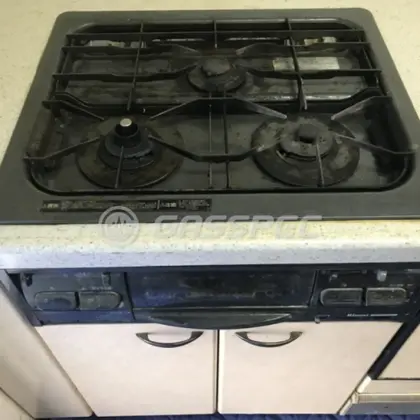 施工前のビルトインガスコンロ（RGF-30A4S2）