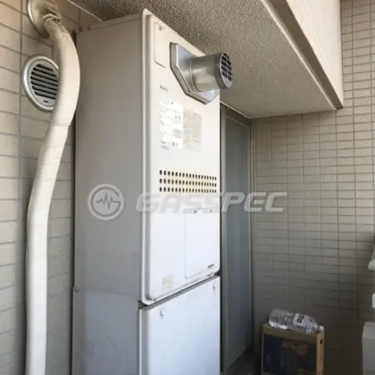 施工前の暖房熱源機（GTH-2413AWXH-T）