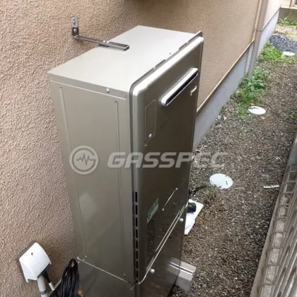 施工後の暖房熱源機（リンナイ RUFH-E2405SAW2-3(A)）