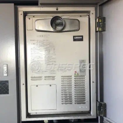 施工前の暖房熱源機（AT-4299ARSSW3Q-C）