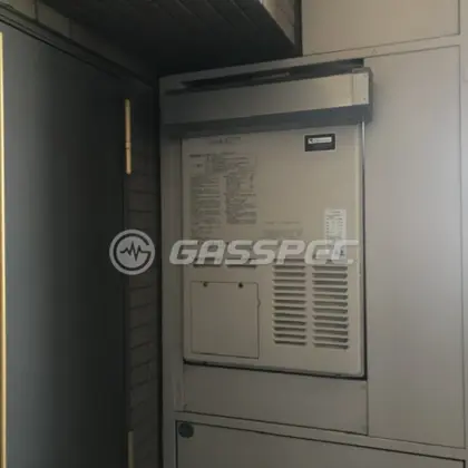 施工前の暖房熱源機（AT-4299ARSAW3Q-F）