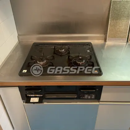 施工前のビルトインガスコンロ（C3GN2RJTR）