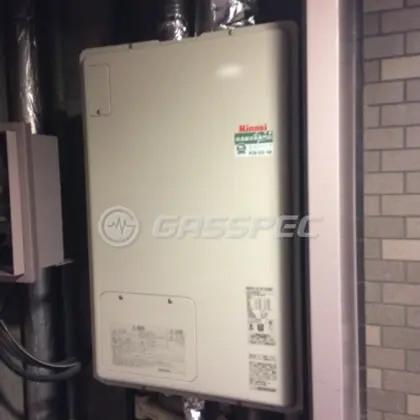 施工後の暖房熱源機（リンナイ RUFH-A1610SAF）
