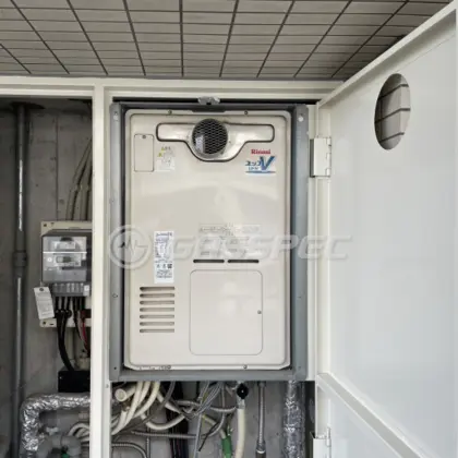 施工前の暖房熱源機（RUFH-V2400AT2-6）