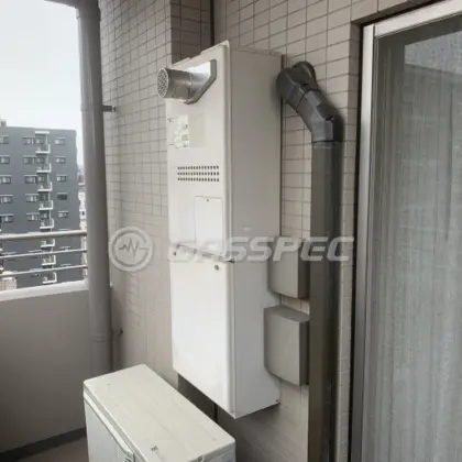 施工前の暖房熱源機（GTH-2434AWX3H-T）