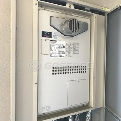 施工前の暖房熱源機（GTH-2434SAWX6H-T）