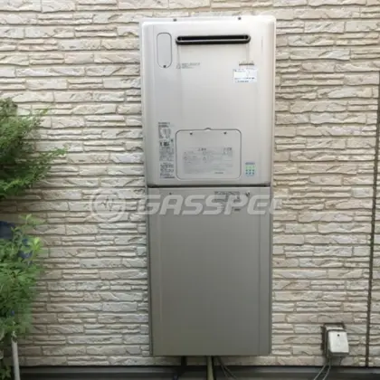 施工前の給湯器（RVD-E2405AW2-1）