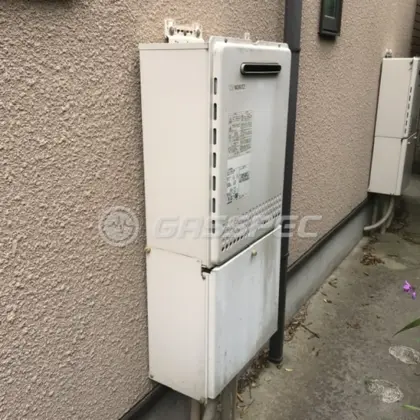 施工前の給湯器（GT-2450SAWX）