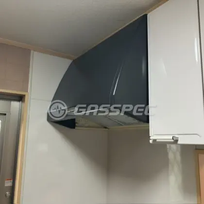 施工前のレンジフード