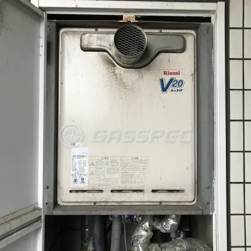 交換前の給湯器